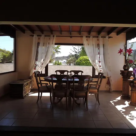 Holiday home Villa Sol Nudist Exclusive, 3 Schlafzimmer Charco del Palo